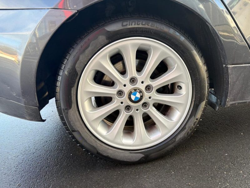 B.M.W. SERIE 1 118D E87 122ch - Clim Auto - Historique d'entretien - 