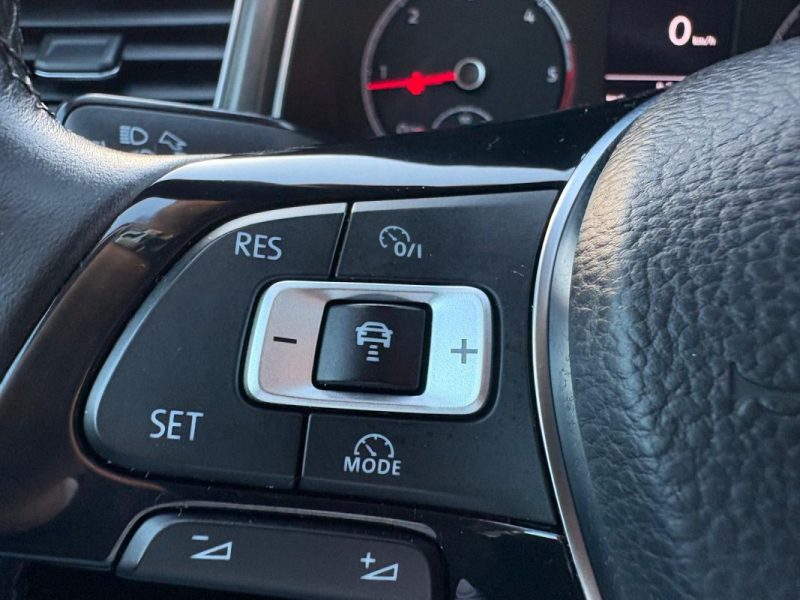 VOLKSWAGEN T-ROC 1.6 TDI 115CH LOUNGE - 📱 Bluetooth - ✅ Reprise possible - ✅ Garantie