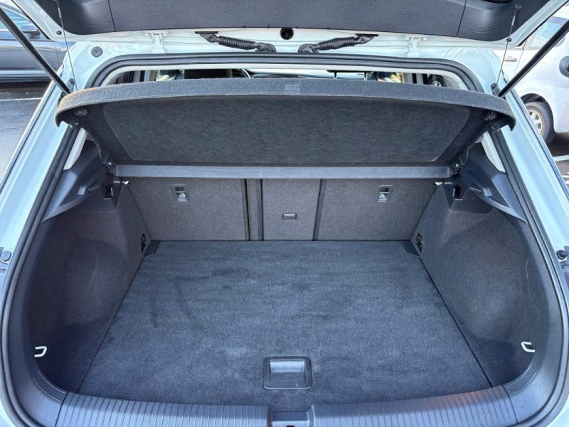 VOLKSWAGEN T-ROC 1.6 TDI 115CH LOUNGE - 📱 Bluetooth - ✅ Reprise possible - ✅ Garantie