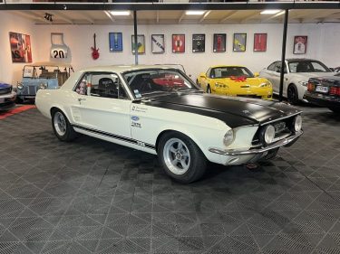 FORD MUSTANG GT 390 1967