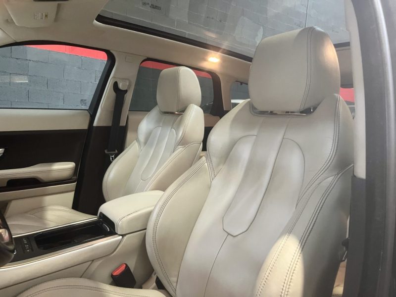 LAND ROVER RR EVOQUE 2.2 SD4 PRESTIGE 