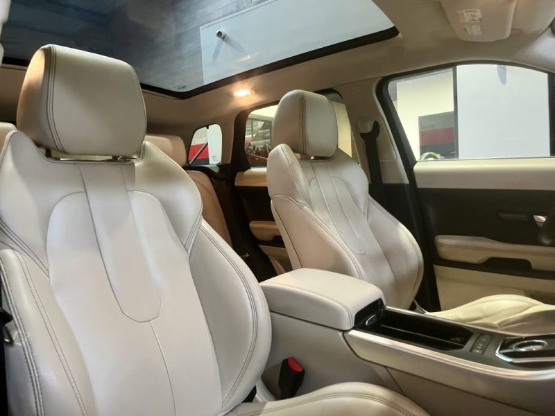 LAND ROVER RR EVOQUE 2.2 SD4 PRESTIGE 