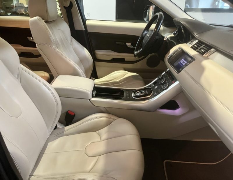 LAND ROVER RR EVOQUE 2.2 SD4 PRESTIGE 