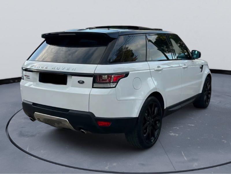 LAND ROVER RANGSPORT SDV6 3.0 HSE 2014