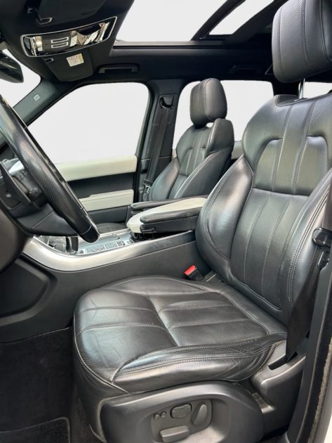 LAND ROVER RANGSPORT SDV6 3.0 HSE 2014