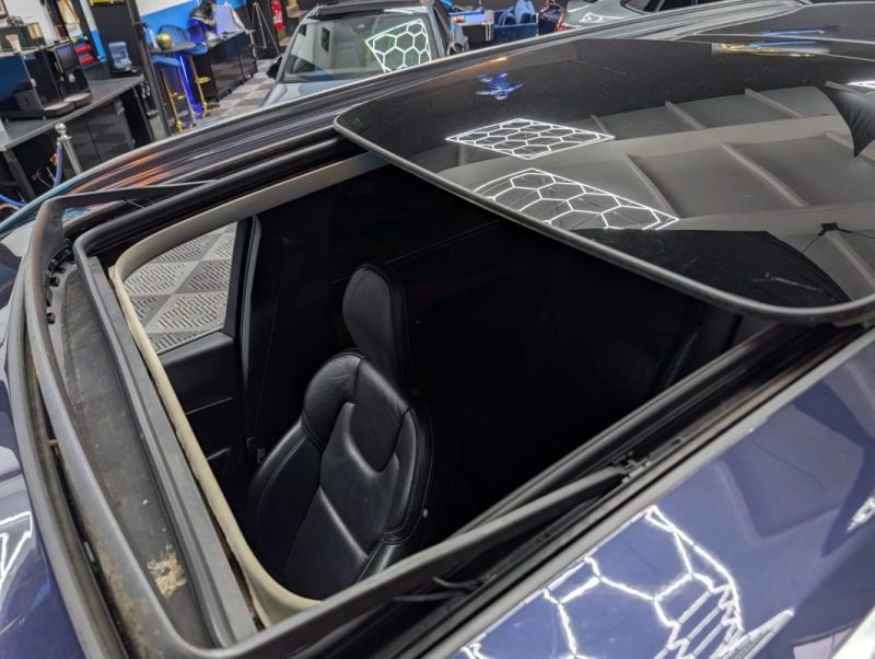 VOLVO XC90 T8 TWIN ENGINE 320 + 87 Cv MOMENTUM GEARTRONIC 7 PLACES 