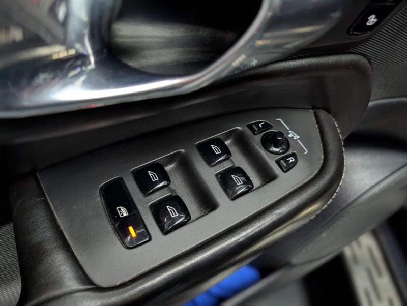 VOLVO XC90 T8 TWIN ENGINE 320 + 87CH MOMENTUM GEARTRONIC 7 PLACES 