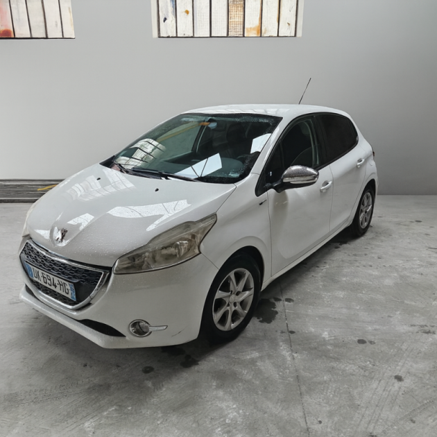 PEUGEOT 208 1.2 VTI ACTIVE 5P 2014