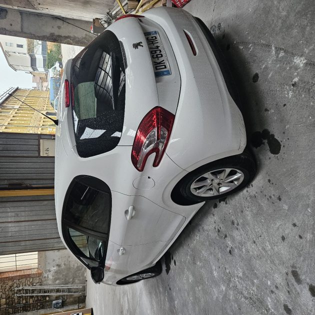 PEUGEOT 208 1.2 VTI ACTIVE 5P 2014