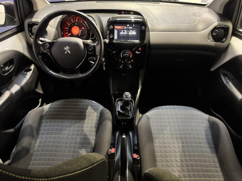 PEUGEOT 108 VTI 72 CH STYLE  - MOTEUR A CHAINE / CAMERA DE RECUL / CARPLAY