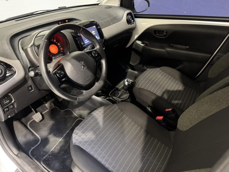 PEUGEOT 108 VTI 72 CH STYLE  - MOTEUR A CHAINE / CAMERA DE RECUL / CARPLAY