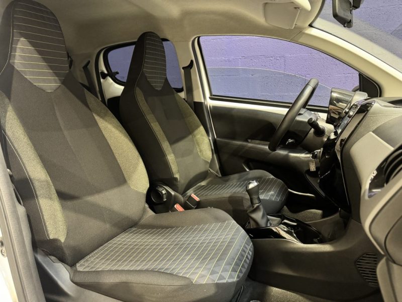 PEUGEOT 108 VTI 72 CH STYLE  - MOTEUR A CHAINE / CAMERA DE RECUL / CARPLAY