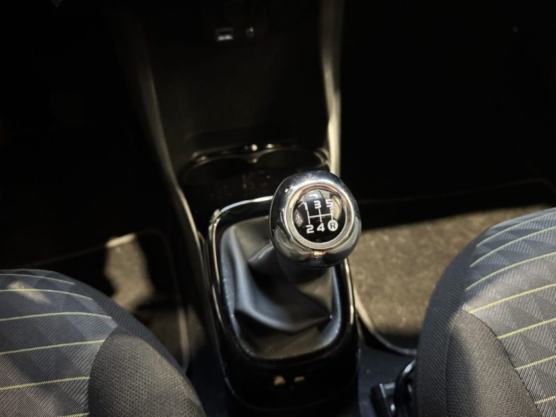 PEUGEOT 108 VTI 72 CH STYLE  - MOTEUR A CHAINE / CAMERA DE RECUL / CARPLAY