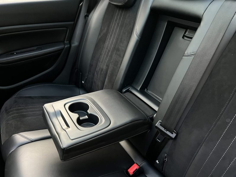 PEUGEOT 308 II SW BREAK FELINE 1.6 HDI 120 Cv BOITE AUTO TOIT PANORAMIQUE GPS CAMERA - GARANTIE 1 AN