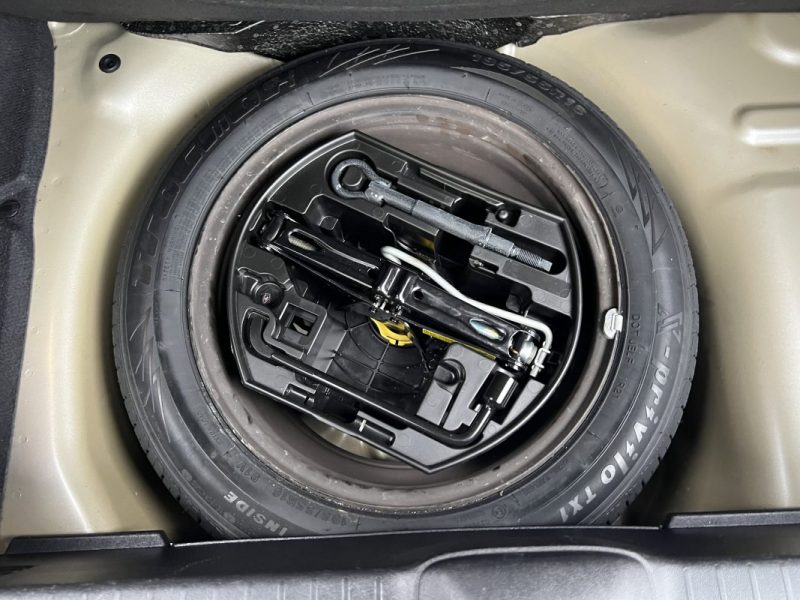 PEUGEOT 208 PHASE 2 STYLE 1.2 82 Cv ECRAN GPS TACTILE 5 PORTES 38 900 Kms CRIT AIR 1 - GARANTIE 1 AN