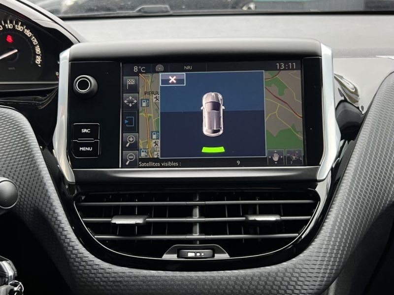 PEUGEOT 208 PHASE 2 STYLE 1.2 82 Cv ECRAN GPS TACTILE 5 PORTES 38 900 Kms CRIT AIR 1 - GARANTIE 1 AN