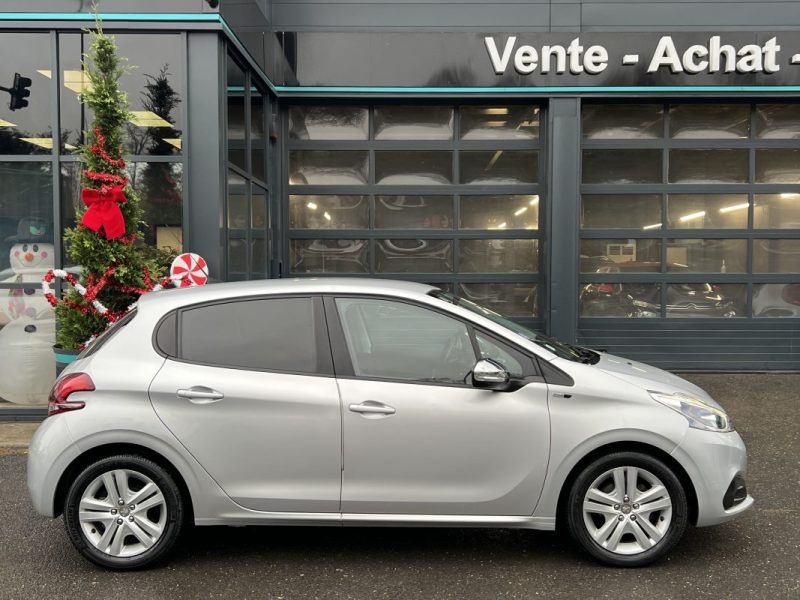 PEUGEOT 208 PHASE 2 STYLE 1.2 82 Cv ECRAN GPS TACTILE 5 PORTES 38 900 Kms CRIT AIR 1 - GARANTIE 1 AN