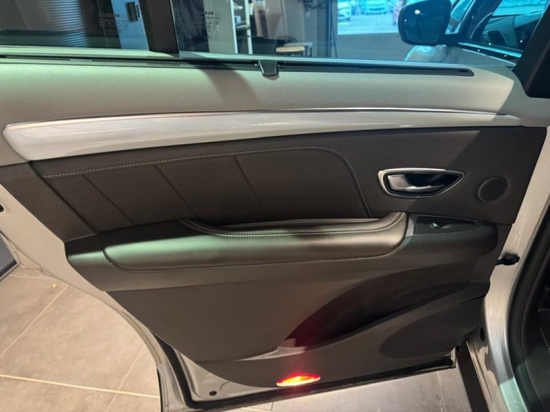 RENAULT ESPACE V 2.0 BLUE DCI 200 INITIALE PARIS EDC / TOIT OUVRANT / 7 PLACES / SIEGES ARR CHAUFFANTS / VOLANT CHAUFFANT / ENTRETIEN RENAULT  2019