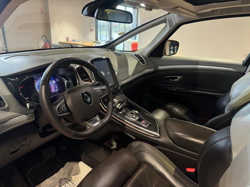 RENAULT ESPACE V 2.0 BLUE DCI 200 INITIALE PARIS EDC / TOIT OUVRANT / 7 PLACES / SIEGES ARR CHAUFFANTS / VOLANT CHAUFFANT / ENTRETIEN RENAULT  2019