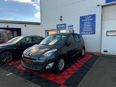 RENAULT SCENICIII GRAND 1.9 DCI 130 EXPRESSION 7Places