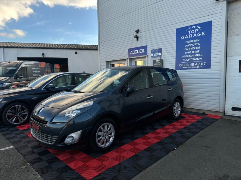 RENAULT SCENICIII GRAND 1.9 DCI 130 EXPRESSION 7Places