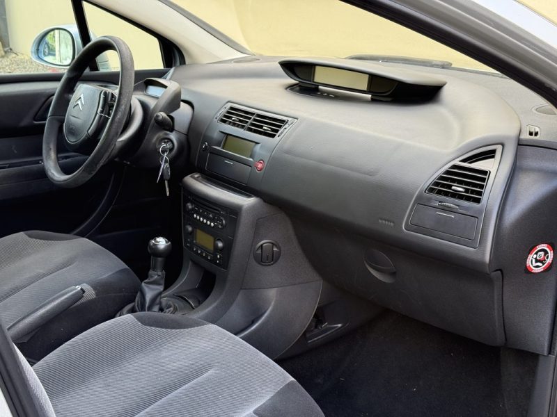 CITROËN C4 1.4 90CV PACK 2005 148000KM 