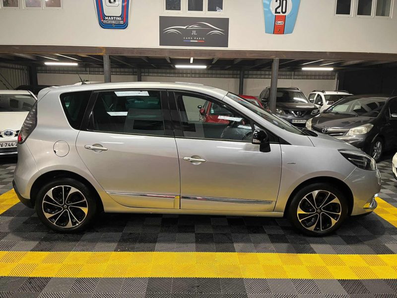 MAGNIFIQUE RENAULT SCENIC 3 BOSE 1.2 TCE 130CH ( CAMÉRA DE RECUL, BLUETOOTH, ÉCRAN MULTIMÉDIA )