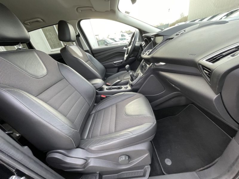 Ford Kuga 1.5 EcoBoost 150ch Titanium 