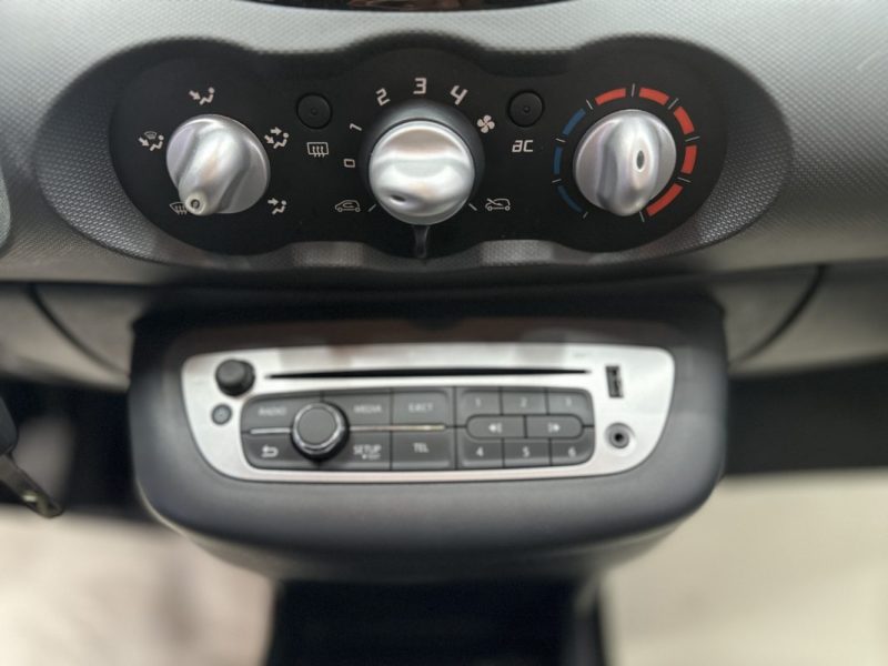 Renault Twingo II 1.2i 75ch Dynamique ECO² | 26 000 km | Première main | Entretien complet