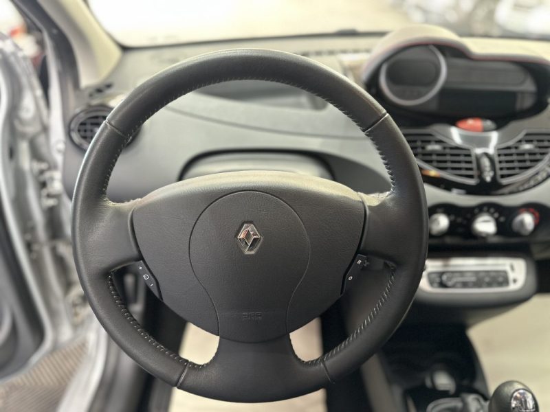 Renault Twingo II 1.2i 75ch Dynamique ECO² | 26 000 km | Première main | Entretien complet