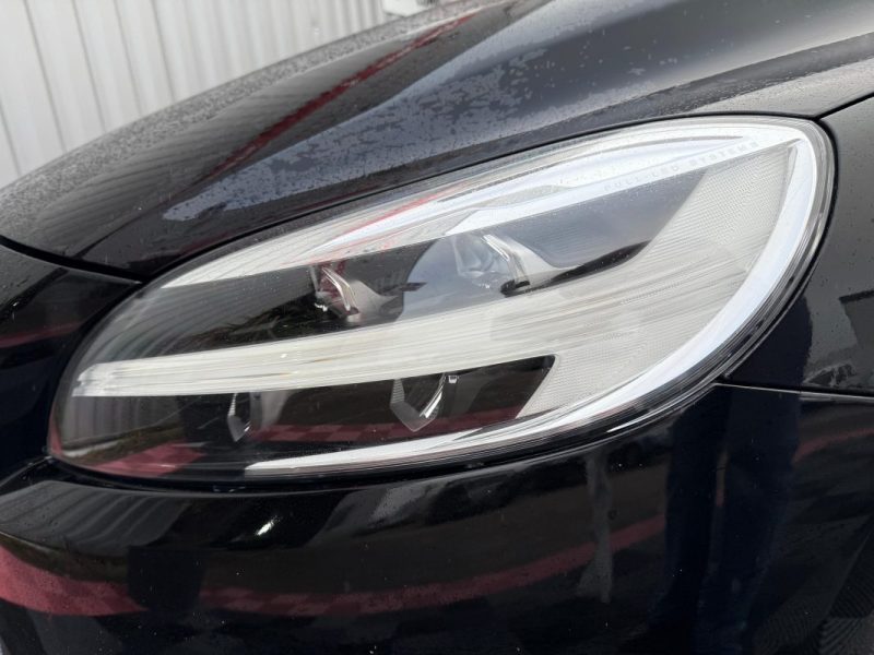 VOLVO V40 2.0D D3 15OCV R-DESIGN  BVA GARANTIE 12 MOIS