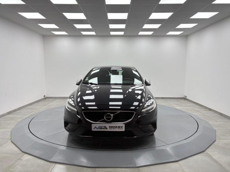 VOLVO V40 2.0D D3 15OCV R-DESIGN  BVA GARANTIE 12 MOIS