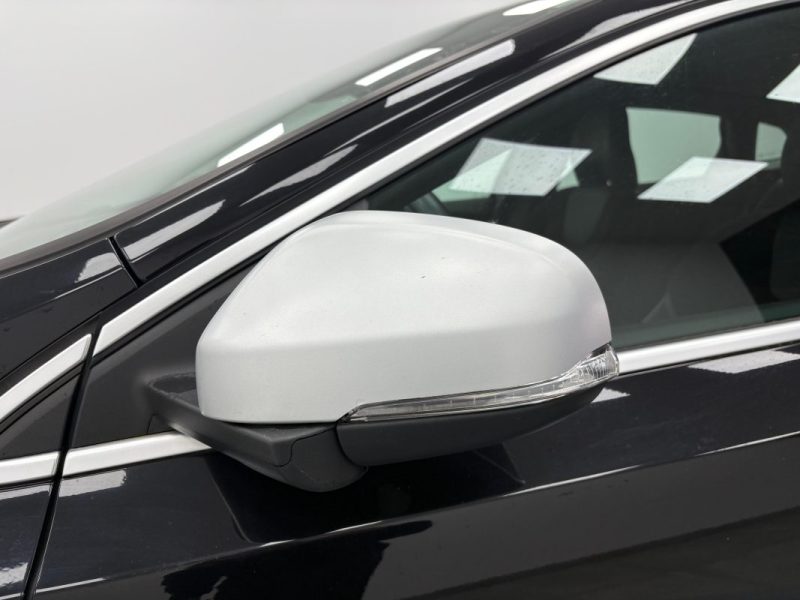 VOLVO V40 2.0D D3 15OCV R-DESIGN  BVA 