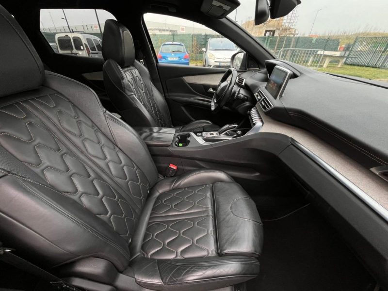 PEUGEOT 3008 • GT LINE • 2.0 BlueHDi 180 • EAT8 • FULL OPTIONS 