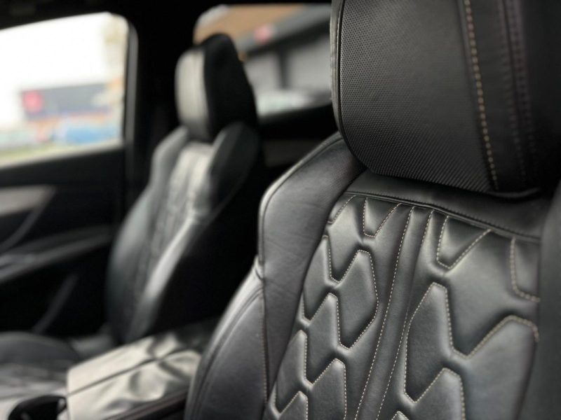 PEUGEOT 3008 • GT LINE • 2.0 BlueHDi 180 • EAT8 • FULL OPTIONS 