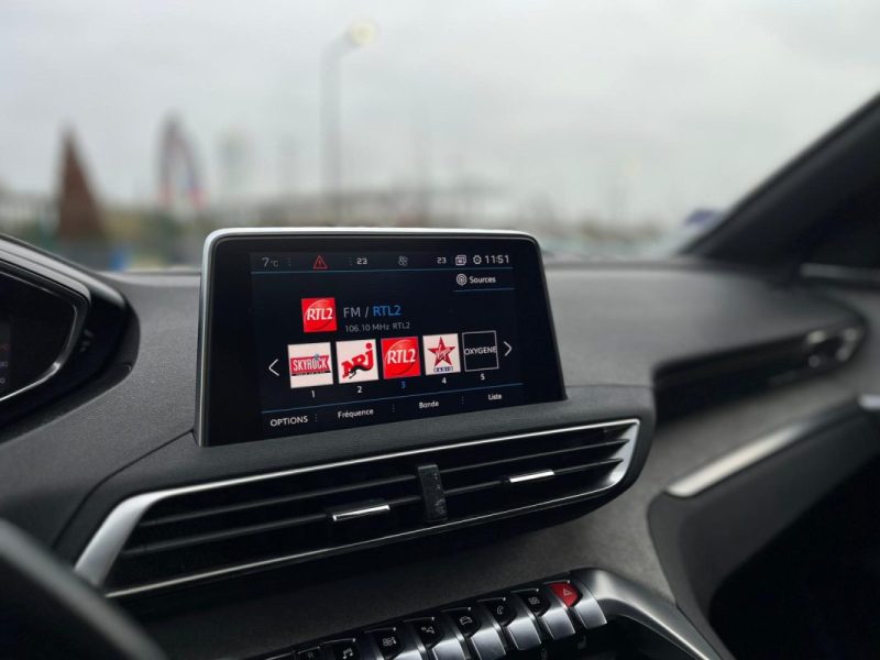 PEUGEOT 3008 • GT LINE • 2.0 BlueHDi 180 • EAT8 • FULL OPTIONS 