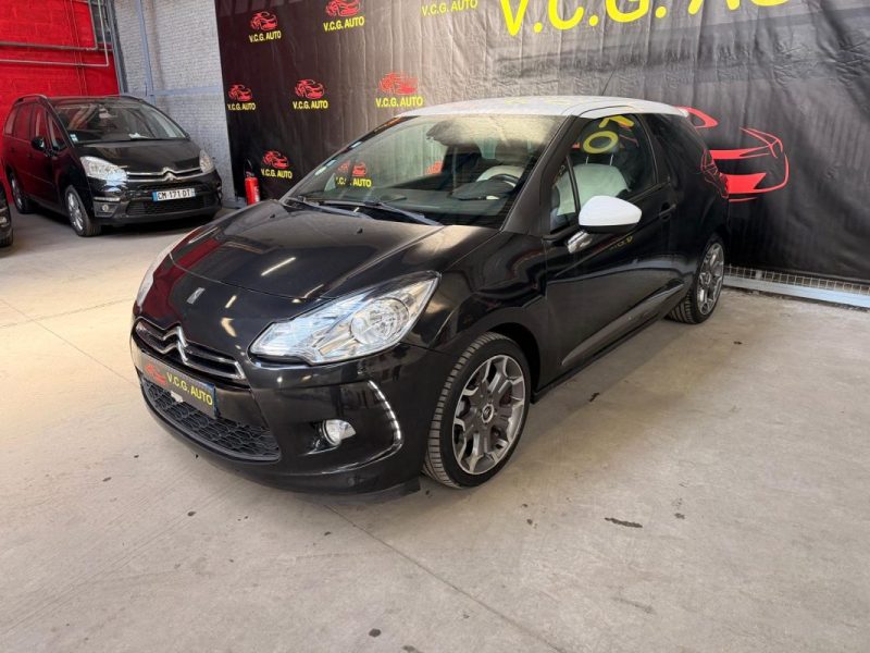 CITROEN DS3 1.6 e-HDi 110 Airdream Ultra Prestige 