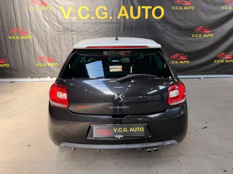 CITROEN DS3 1.6 e-HDi 110 Airdream Ultra Prestige 