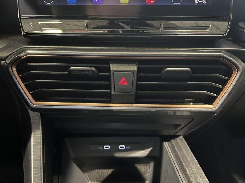 CUPRA FORMENTOR 1.4 E-HYBRID 204CH DSG6 / HISTORIQUE CUPRA COMPLET