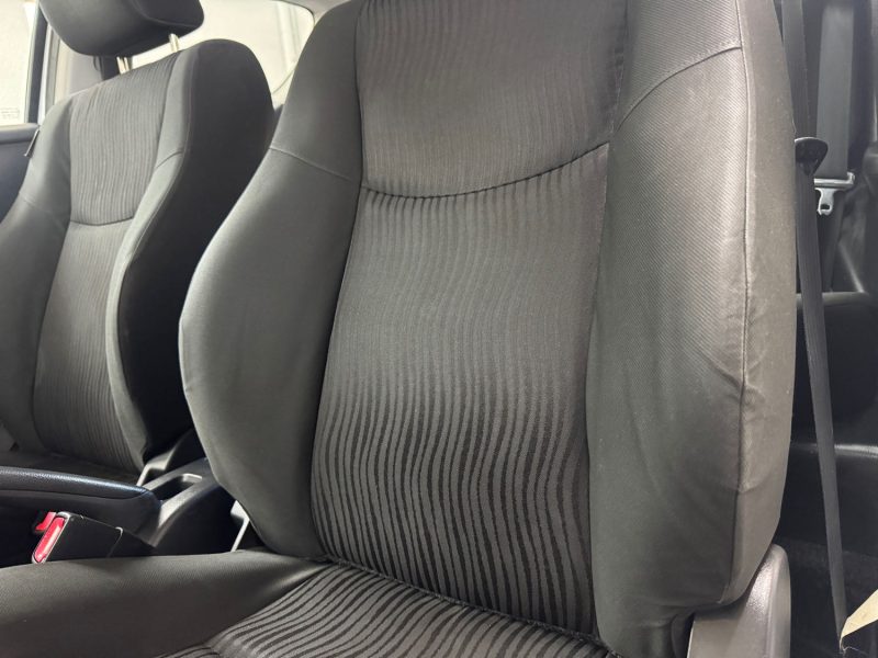 SUZUKI SWIFT 1.3 DDIS 75ch GLX 5 PORTES GARANTIE 6 MOIS HISTORIQUE COMPLET 🇨🇵 SUPER ETAT 219900kms