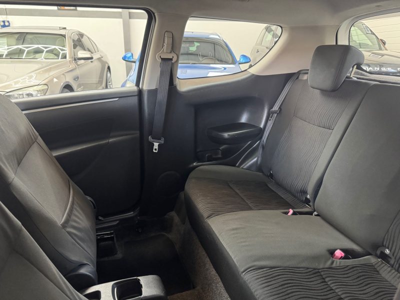 SUZUKI SWIFT 1.3 DDIS 75ch GLX 5 PORTES GARANTIE 6 MOIS HISTORIQUE COMPLET 🇨🇵 SUPER ETAT 219900kms