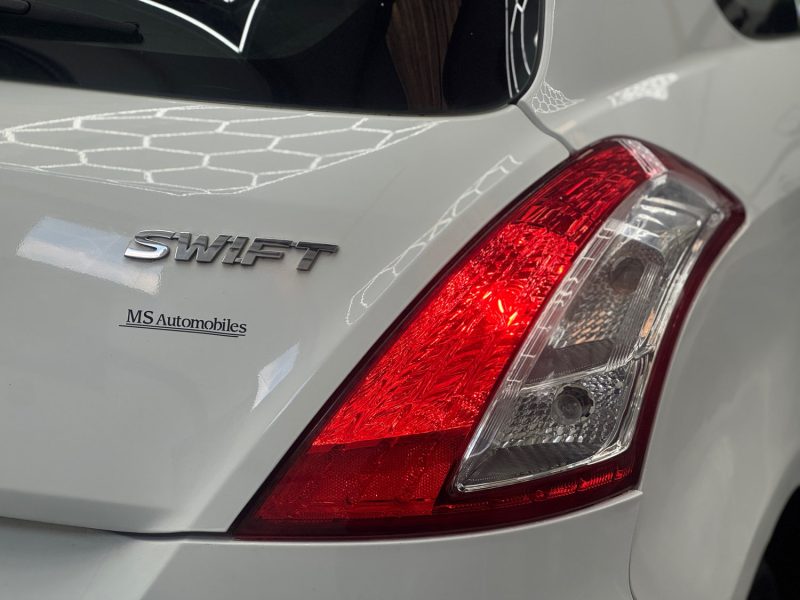 SUZUKI SWIFT 1.3 DDIS 75ch GLX 5 PORTES GARANTIE 6 MOIS HISTORIQUE COMPLET 🇨🇵 SUPER ETAT 219900kms