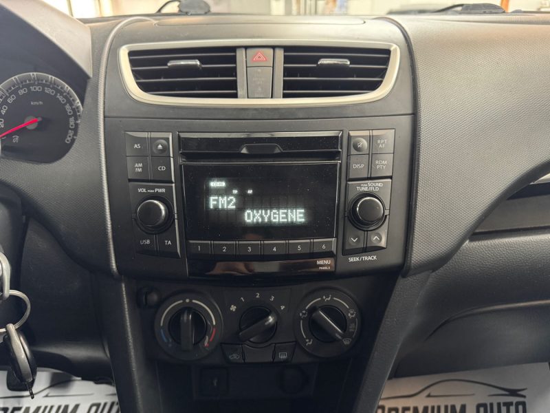 SUZUKI SWIFT 1.3 DDIS 75ch GLX 5 PORTES GARANTIE 6 MOIS HISTORIQUE COMPLET 🇨🇵 SUPER ETAT 219900kms