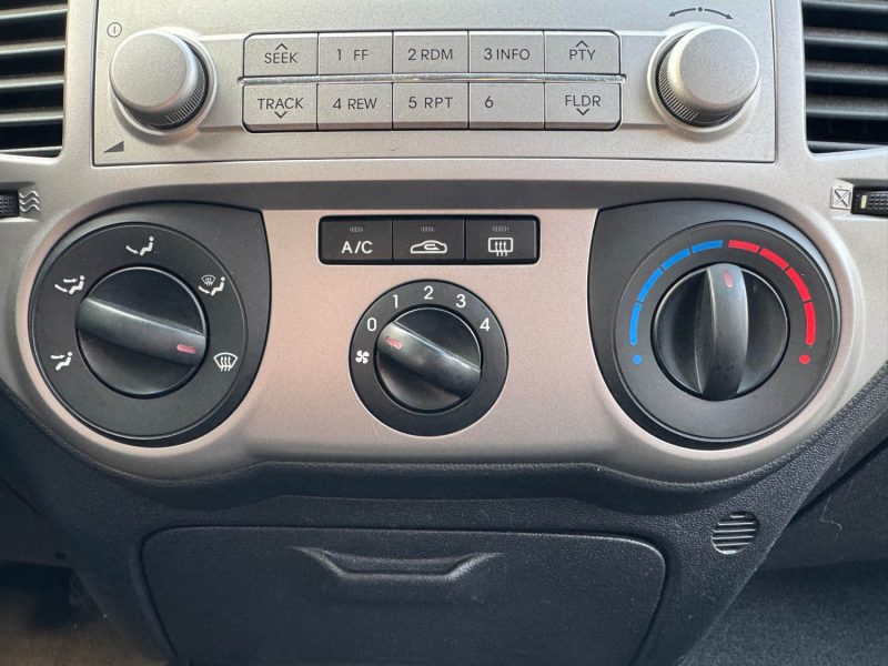 HYUNDAI I20 1.2 PACK CLIM 78ch 5 portes 