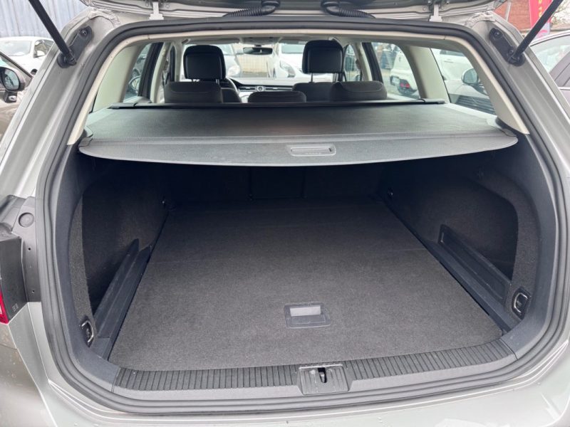 VOLKSWAGEN  PASSAT VARIANT 1.6 TDI 120CV 