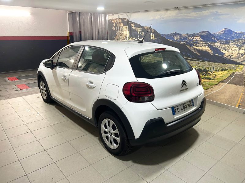 CITROEN C3 III SOCIETE 1.5 BLUE HDI 100 FEEL 4575 € HT