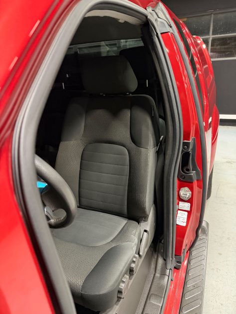 NISSAN NAVARA PICK-UP 2.5 DCI  KING CAB SE 4X4 2012