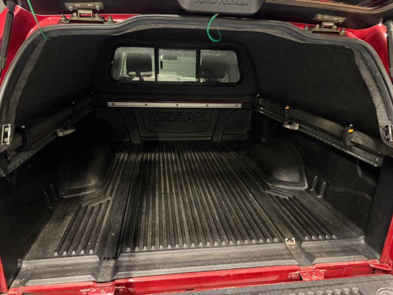 NISSAN NAVARA PICK-UP 2.5 DCI  KING CAB SE 4X4 2012