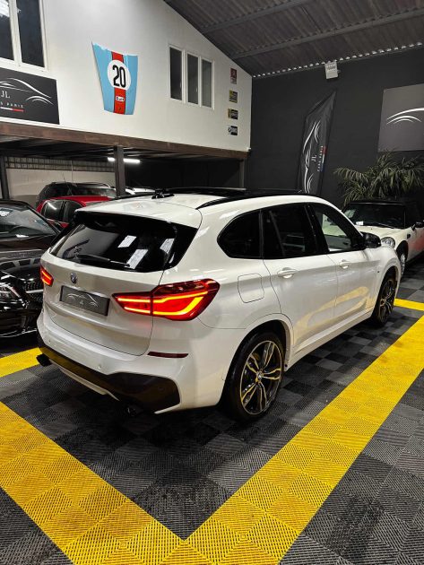 MAGNIFIQUE BMW X1 25i M SPORT X-DRIVE 231 CH (SUIVI D’ENTRETIEN BMW, 1ÈRE MAIN, TOIT OUVRANT, HK)
