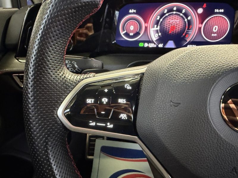 VOLKSWAGEN GOLF VIII 2.0 TSI 300CH GTI CLUBSPORT DSG7 DYNAUDIO / IQ LIGHT / SUIVI COMPLET VW 2023